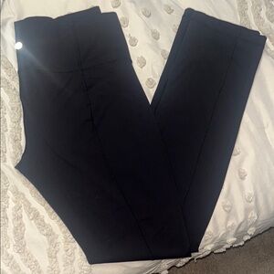Large lululemon straight leggings